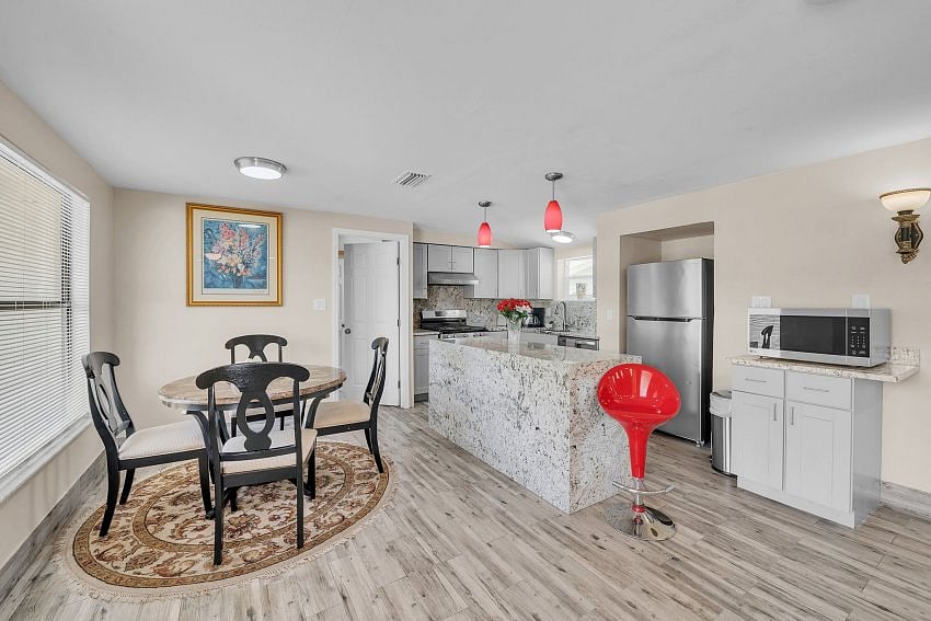 Furnished Finder property 895763_1 photo 6