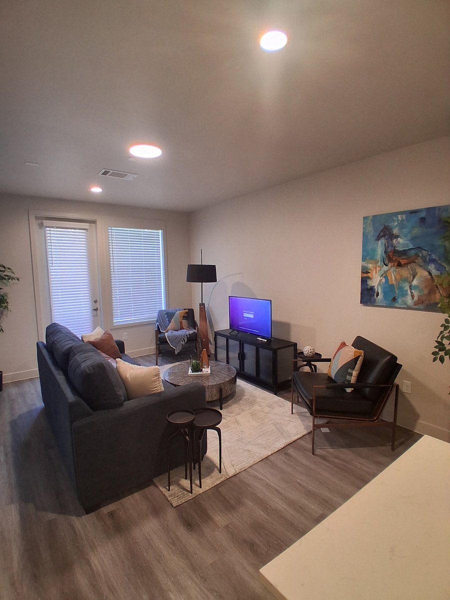 Furnished Finder property 895774_1 photo 3