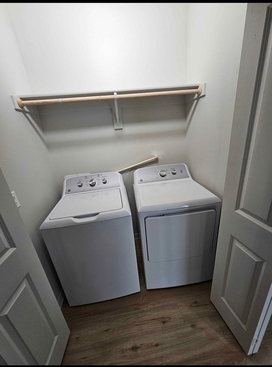 Furnished Finder property 895783_1 photo 3