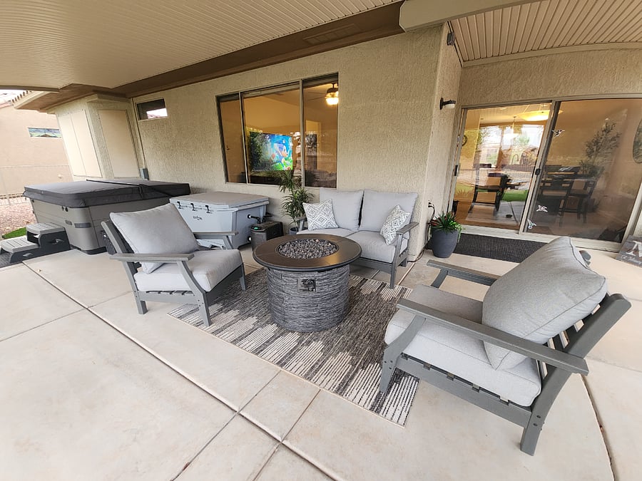 Patio Hot Tub and Fire Pit Seating 