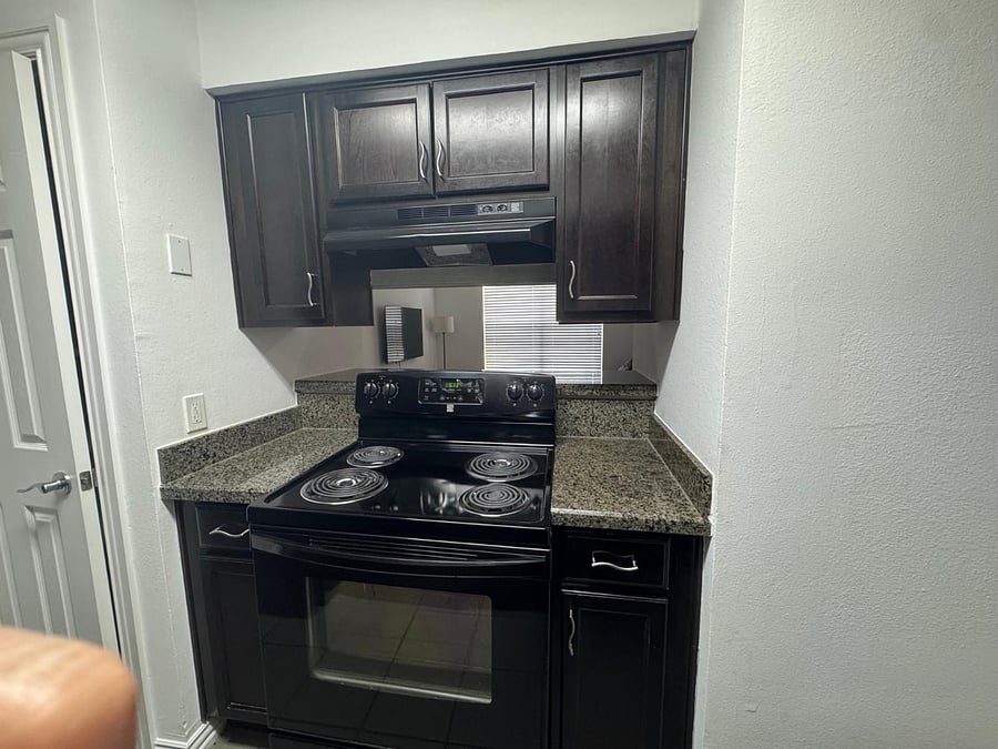 Furnished Finder property 895809_1 photo 6