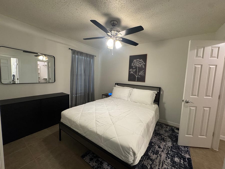Furnished Finder property 895809_1 photo 10
