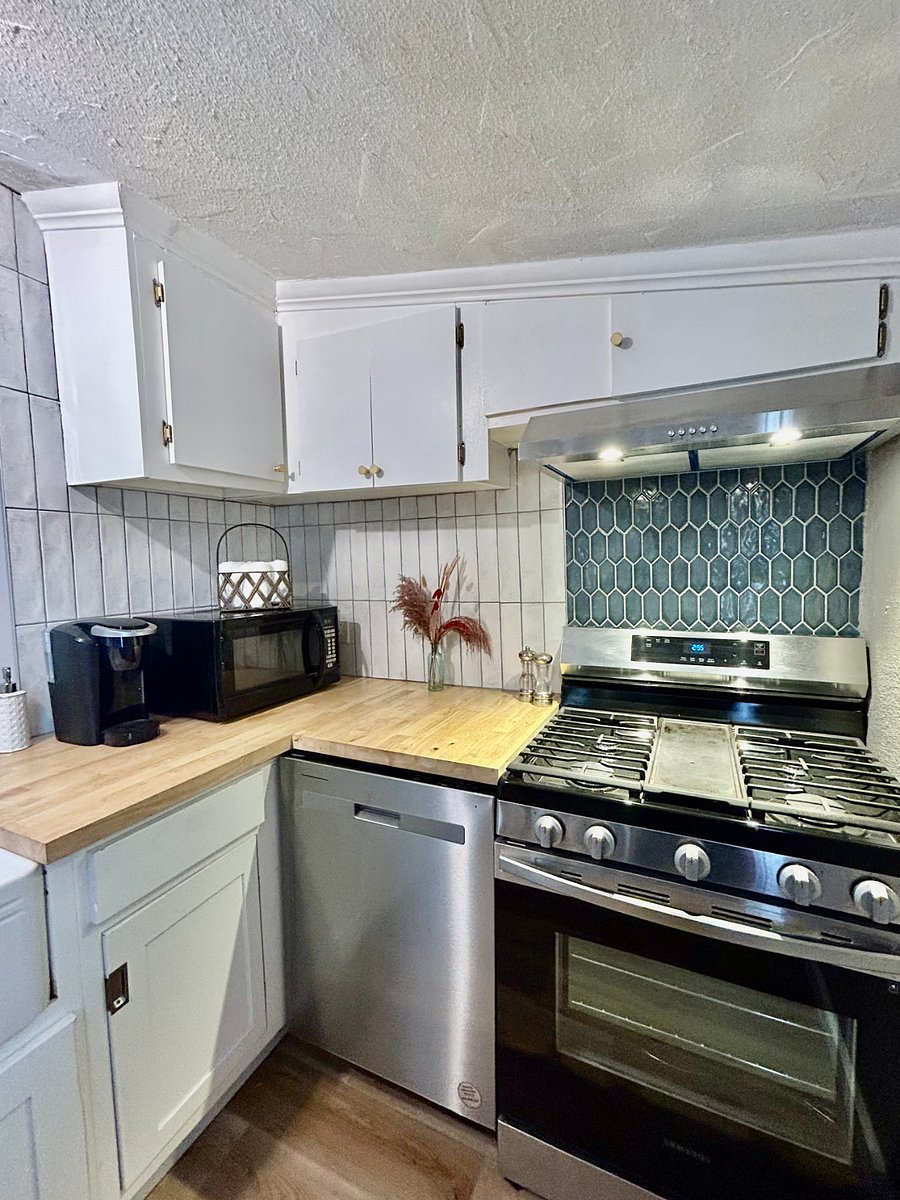 Furnished Finder property 895811_1 photo 4