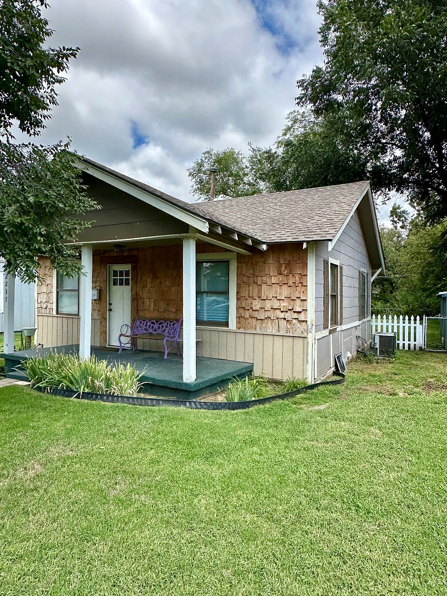 Furnished Finder property 895811_1 photo 13