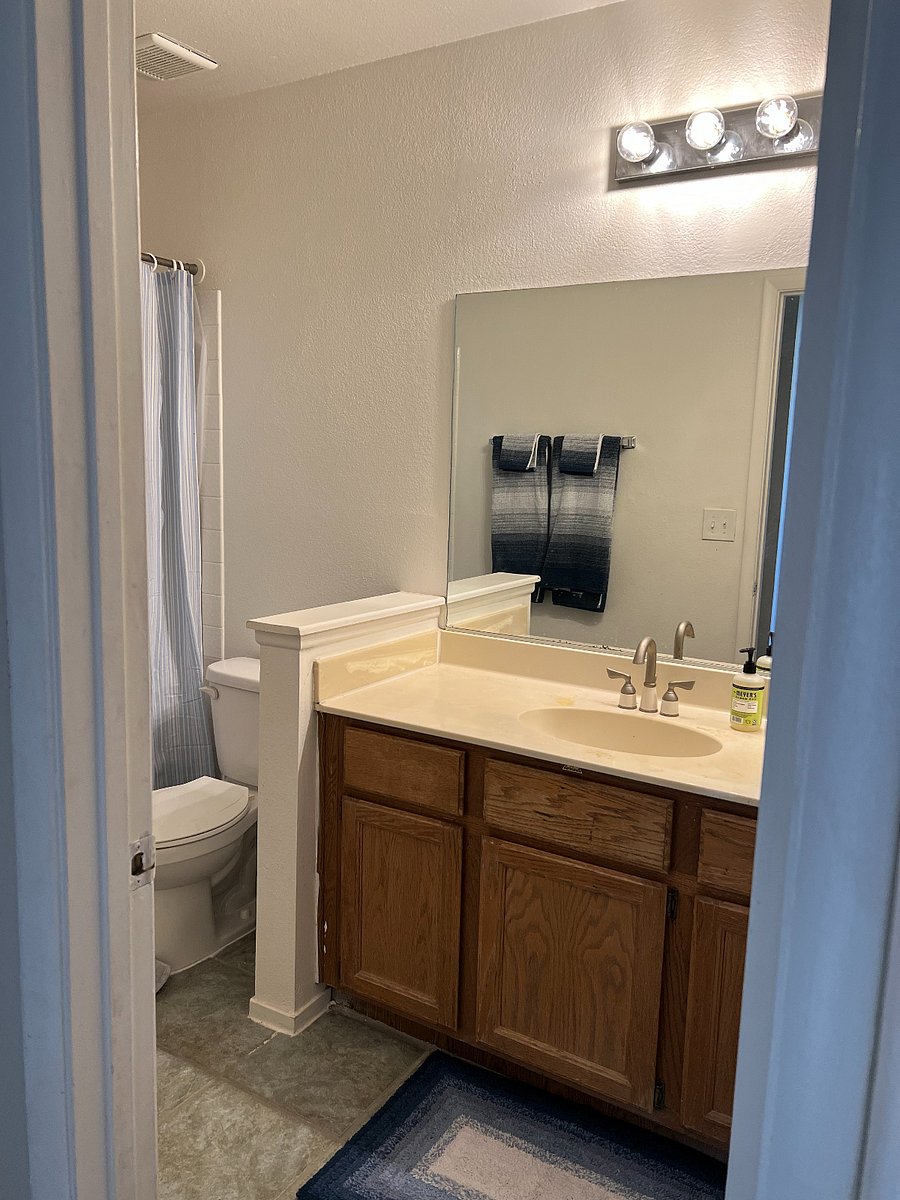 Furnished Finder property 895812_1 photo 8