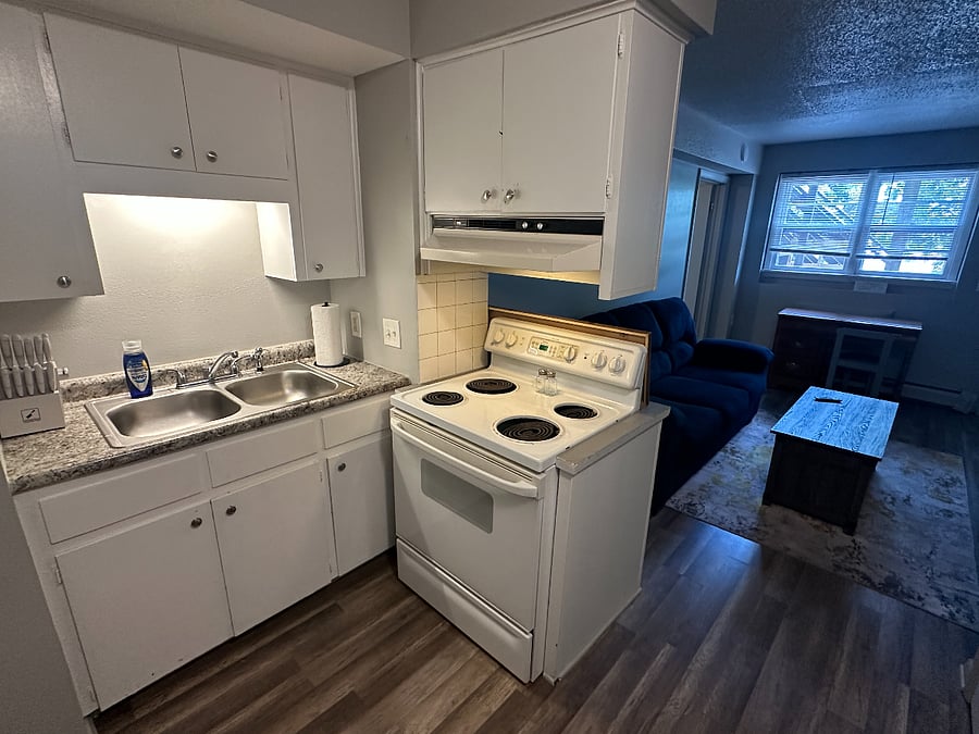 Furnished Finder property 895817_1 photo 4