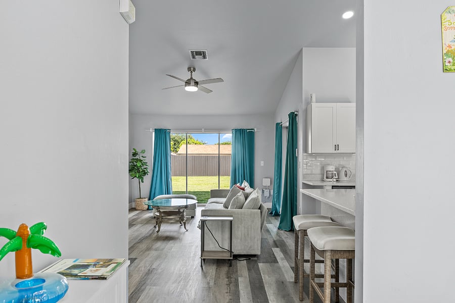 Furnished Finder property 895823_1 photo 16