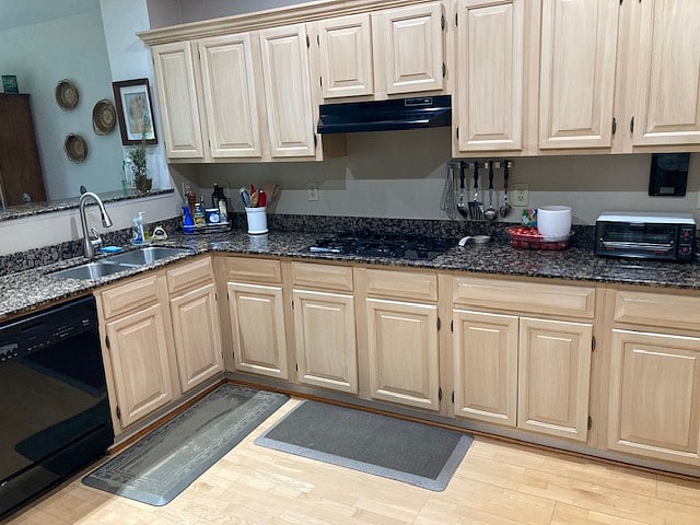 Furnished Finder property 895833_1 photo 6