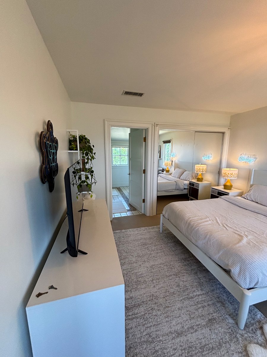 Furnished Finder property 895834_1 photo 6