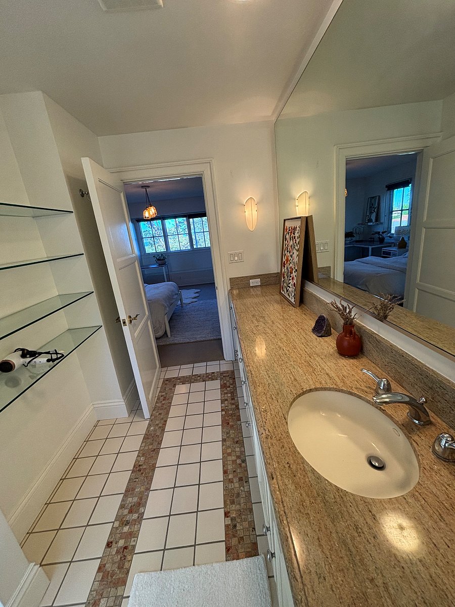 Furnished Finder property 895834_1 photo 13