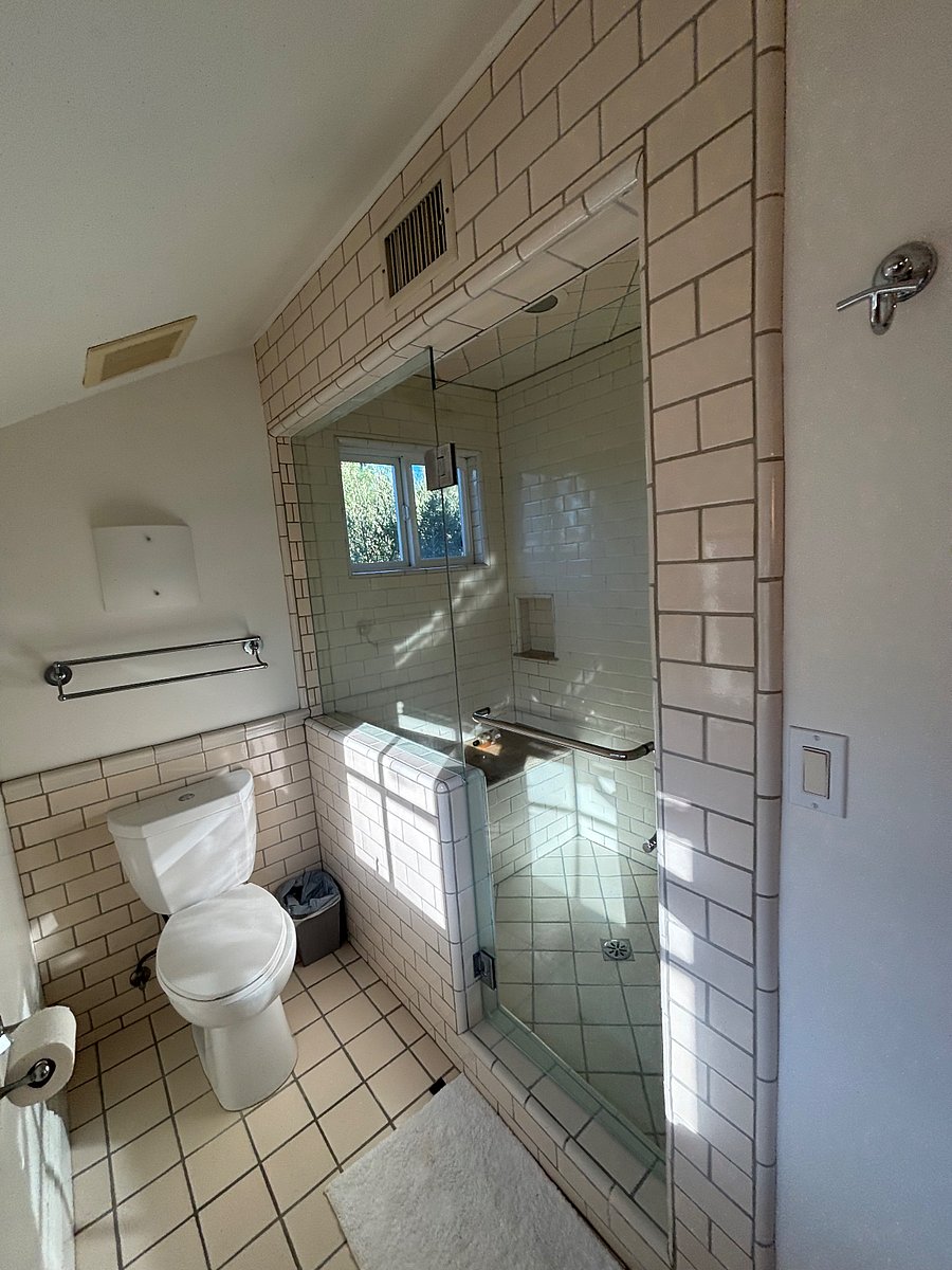 Furnished Finder property 895834_1 photo 12