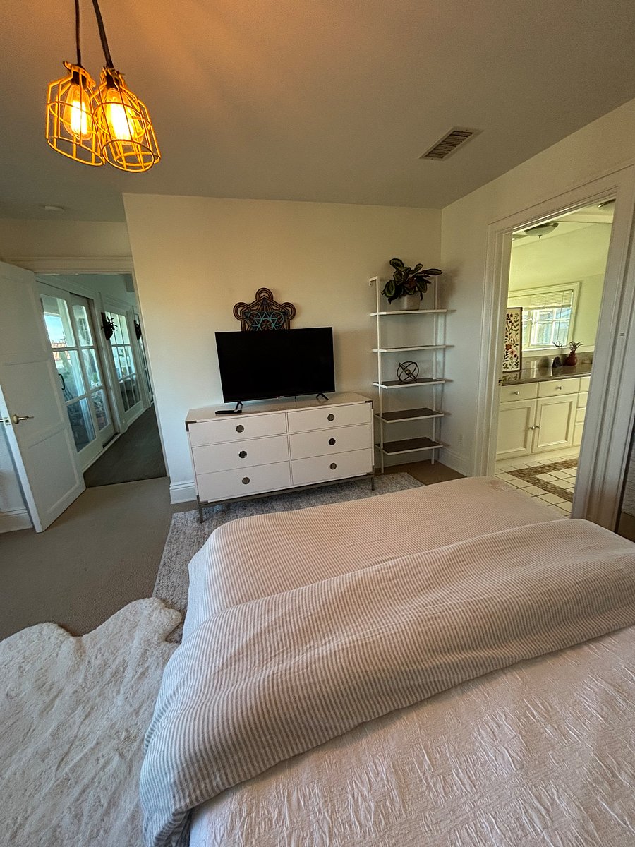 Furnished Finder property 895834_1 photo 14