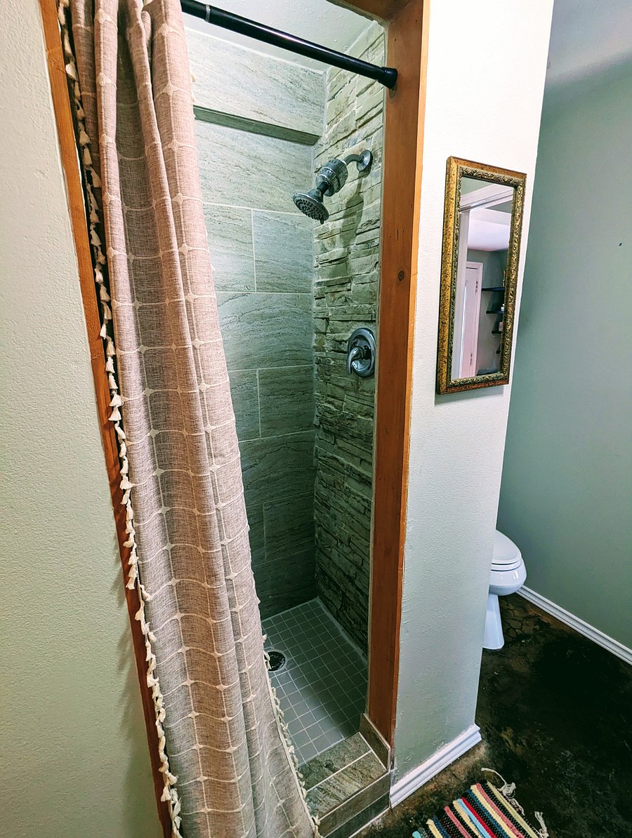 Furnished Finder property 895846_1 photo 14