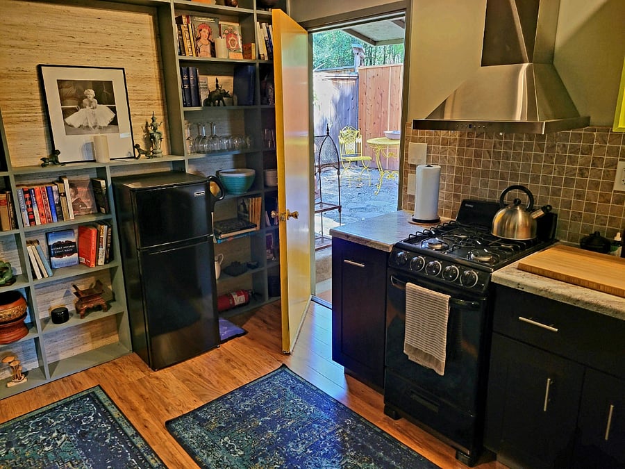 Furnished Finder property 895850_1 photo 7