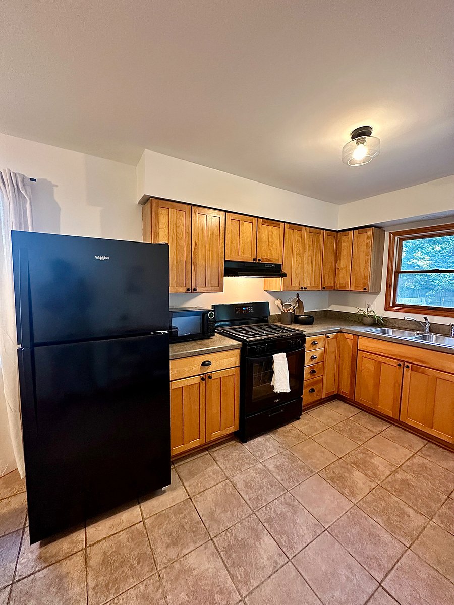 Furnished Finder property 895851_1 photo 4