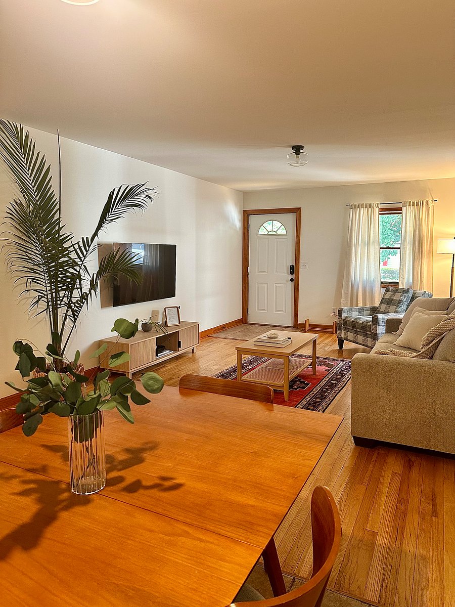 Furnished Finder property 895851_1 photo 5