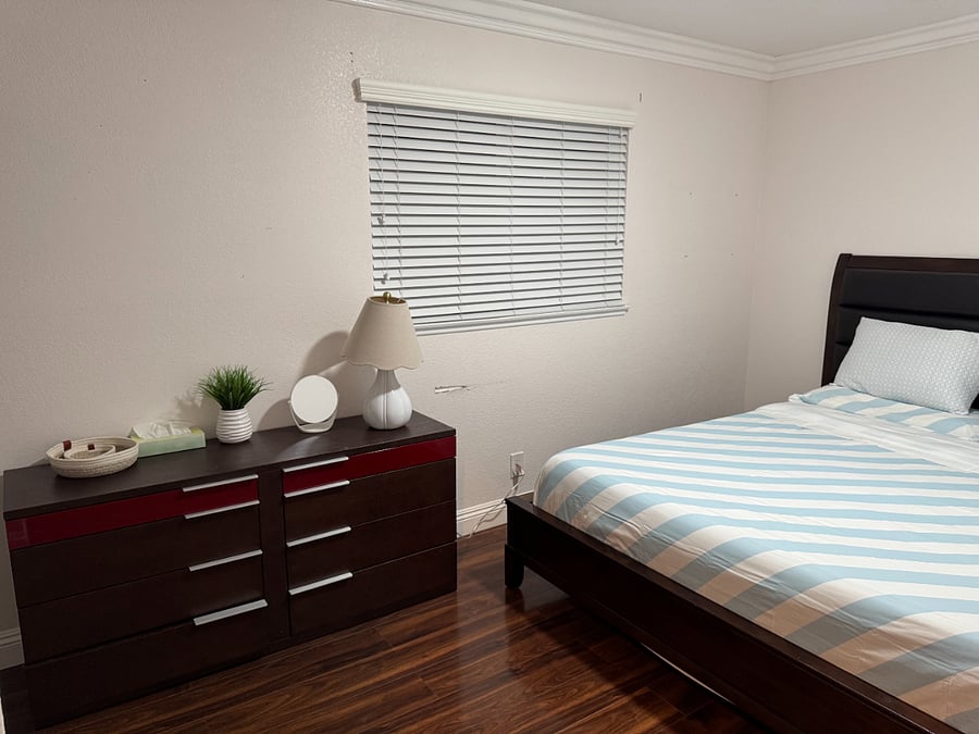 Furnished Finder property 895852_1 photo 12