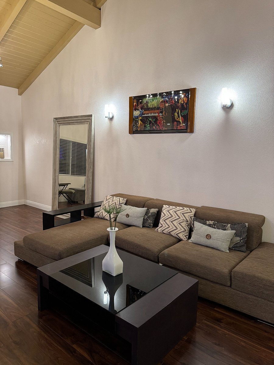 Furnished Finder property 895852_1 photo 16