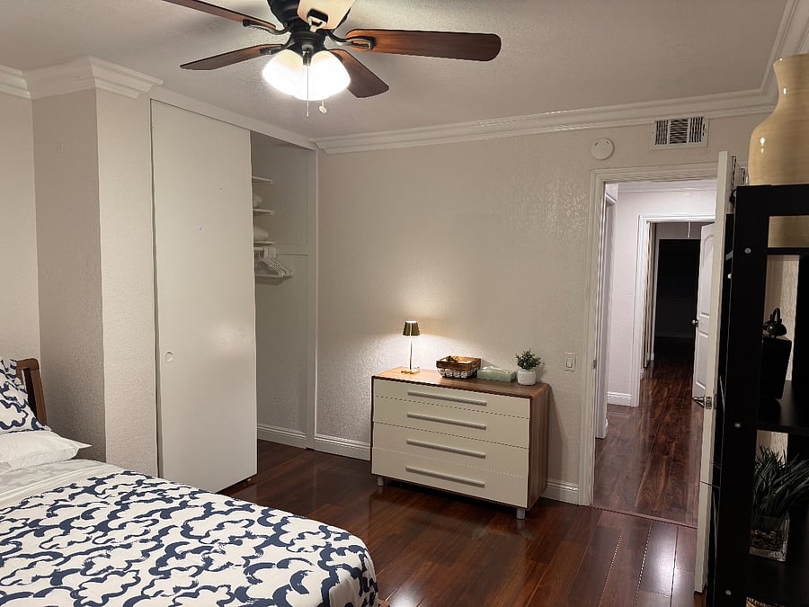 Furnished Finder property 895852_1 photo 25