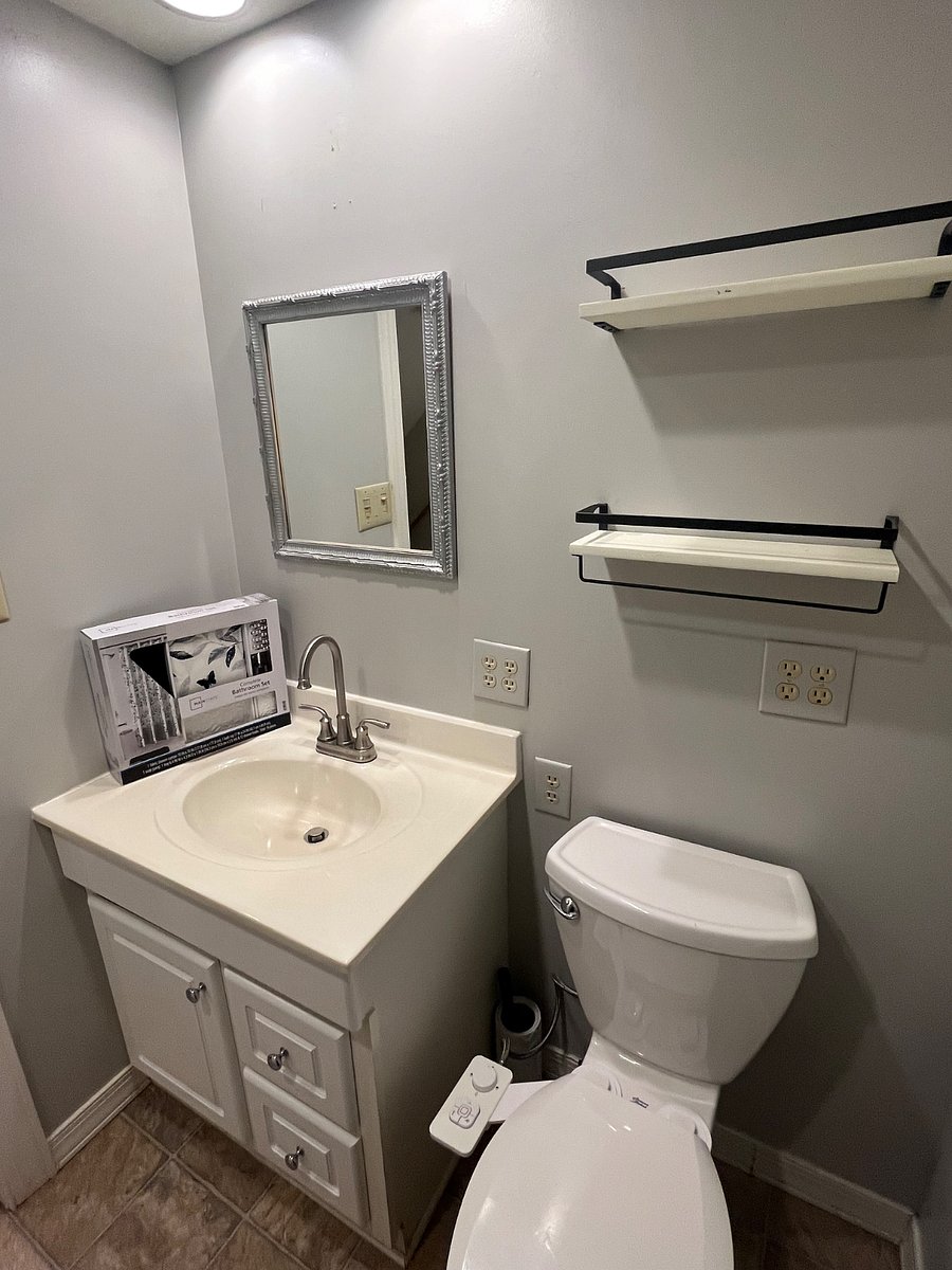Furnished Finder property 895861_1 photo 16