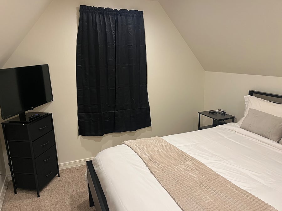 Furnished Finder property 895861_1 photo 8