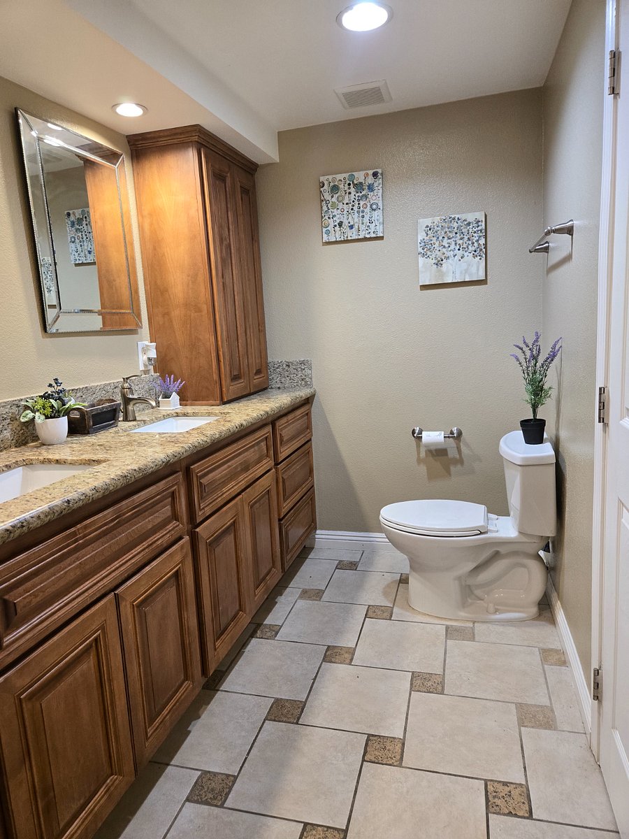 Furnished Finder property 895873_1 photo 17
