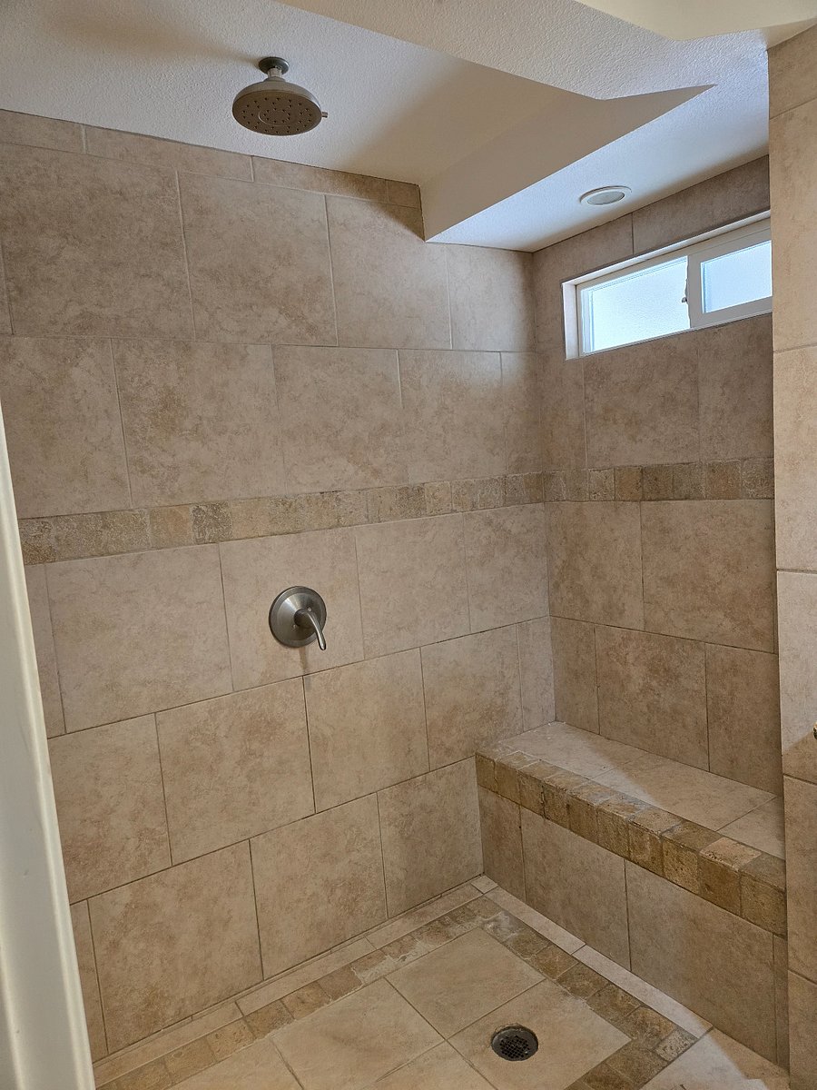 Furnished Finder property 895873_1 photo 18