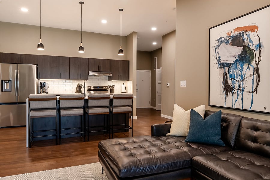 Furnished Finder property 895885_6 photo 3
