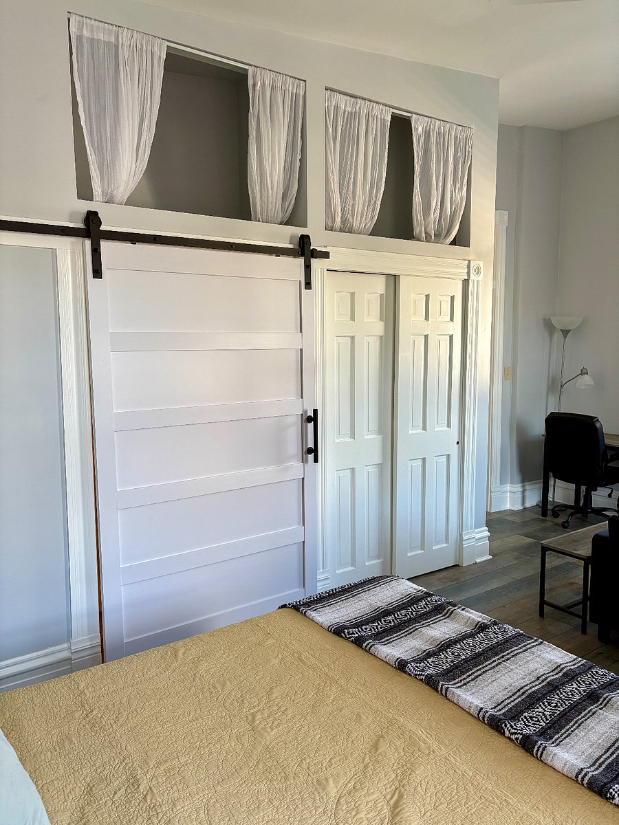 Furnished Finder property 895955_1 photo 3