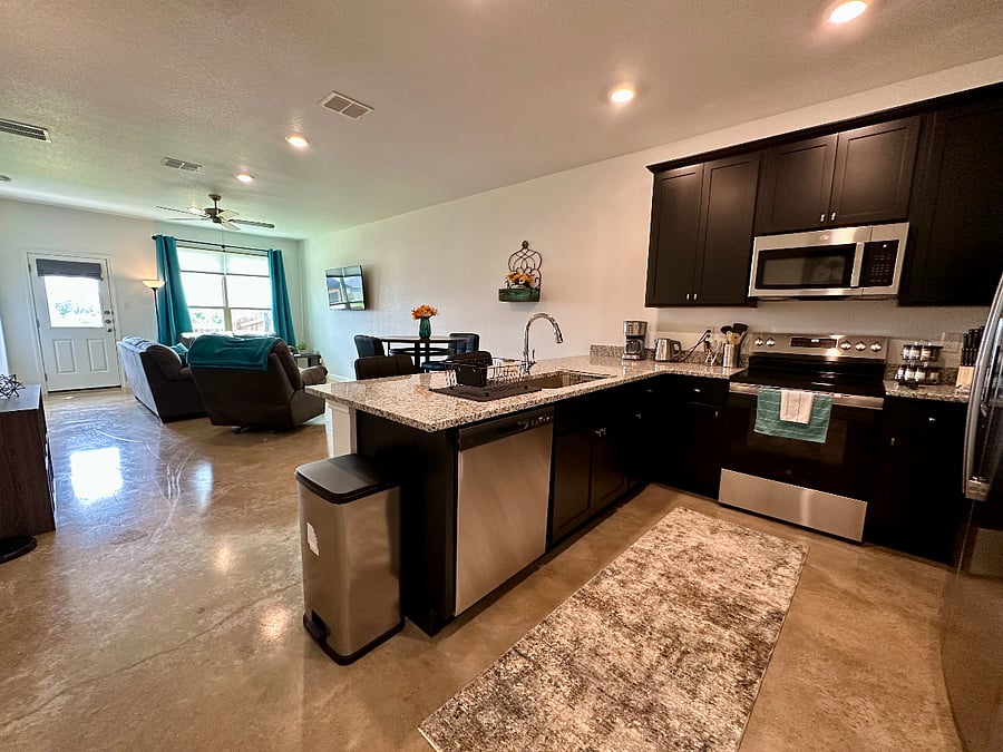 Furnished Finder property 895958_1 photo 5