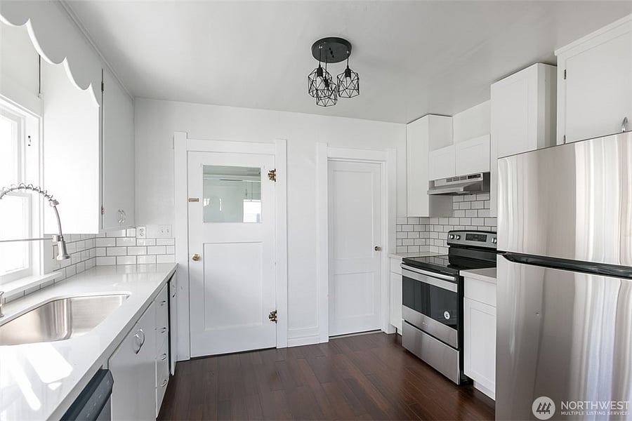 Furnished Finder property 895959_1 photo 3