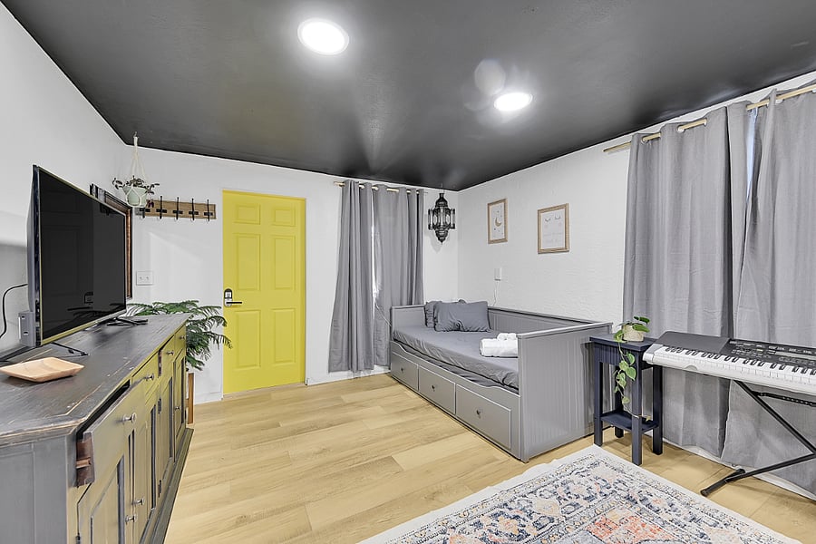 Furnished Finder property 895962_1 photo 26