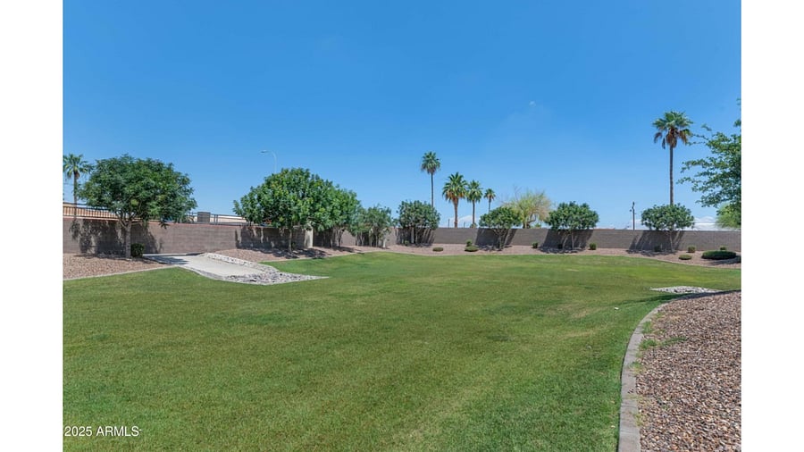 Furnished Finder property 895963_1 photo 18