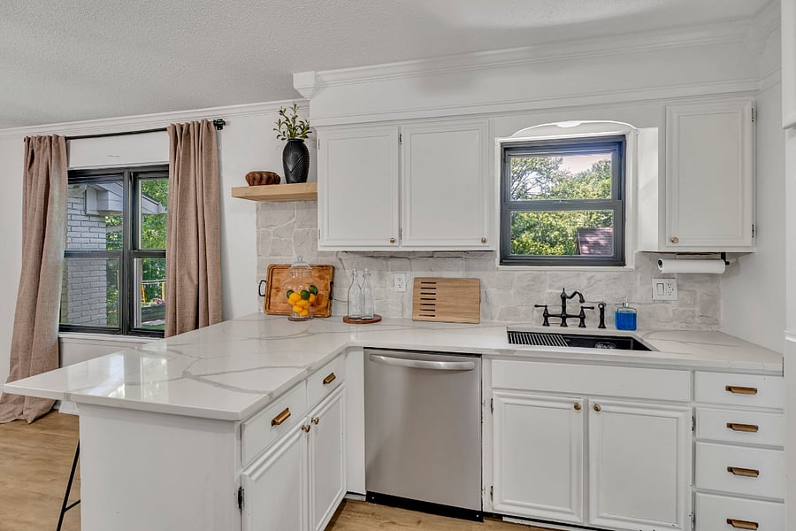 Furnished Finder property 895971_1 photo 16