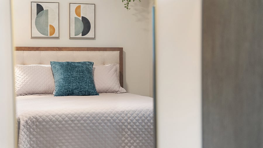 Queen Bedroom