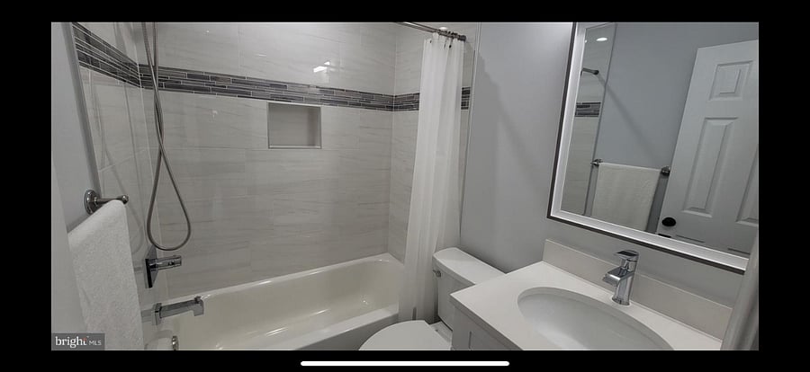 Furnished Finder property 895976_1 photo 3