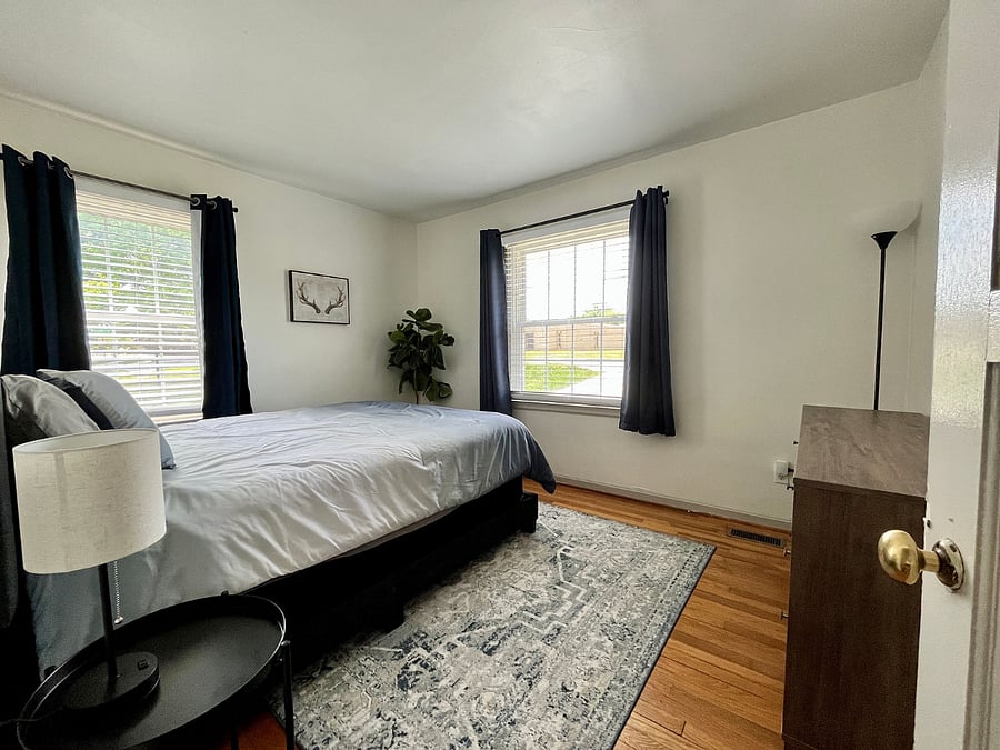 Furnished Finder property 895981_1 photo 8