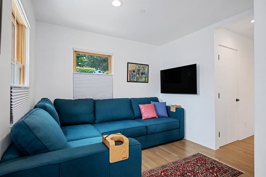 Furnished Finder property 895986_1 photo 3