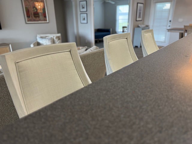 bar seating for 3