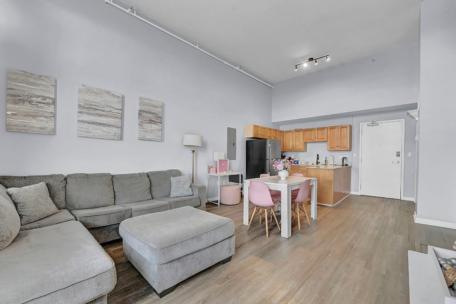 Furnished Finder property 896003_1 photo 22