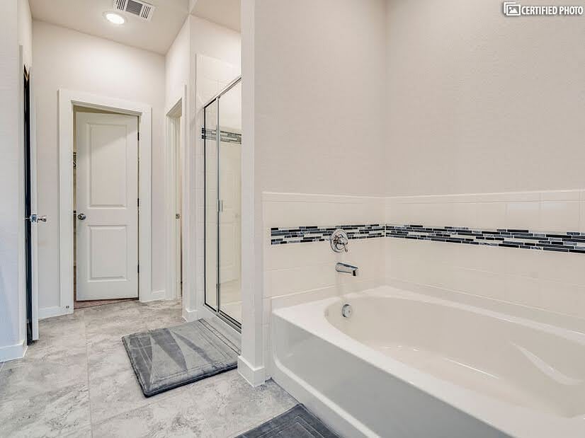 Furnished Finder property 896010_1 photo 13