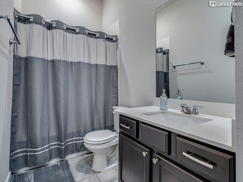 Furnished Finder property 896010_1 photo 18