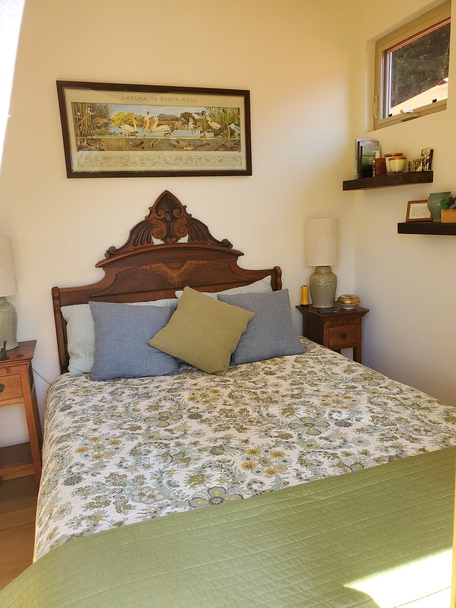 Furnished Finder property 896012_1 photo 12