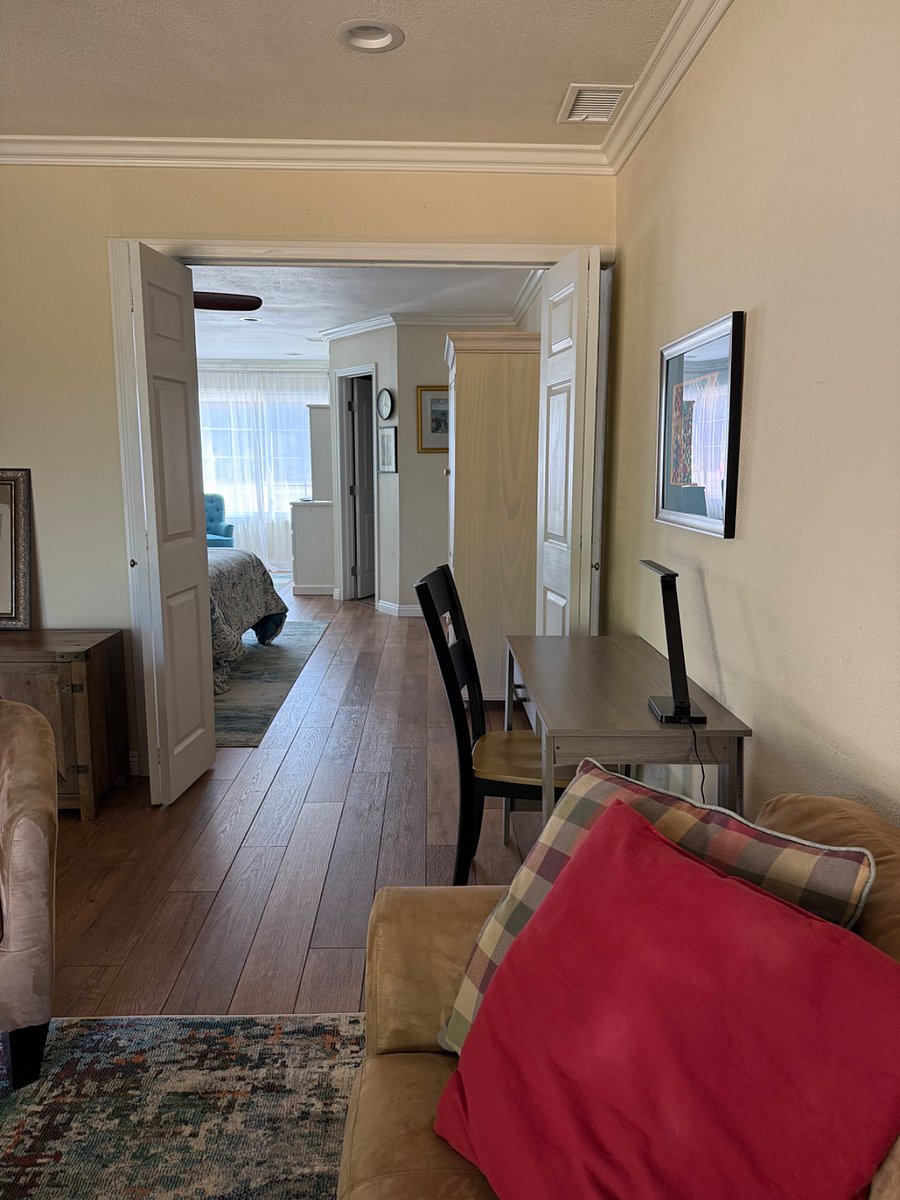 Furnished Finder property 896043_1 photo 9