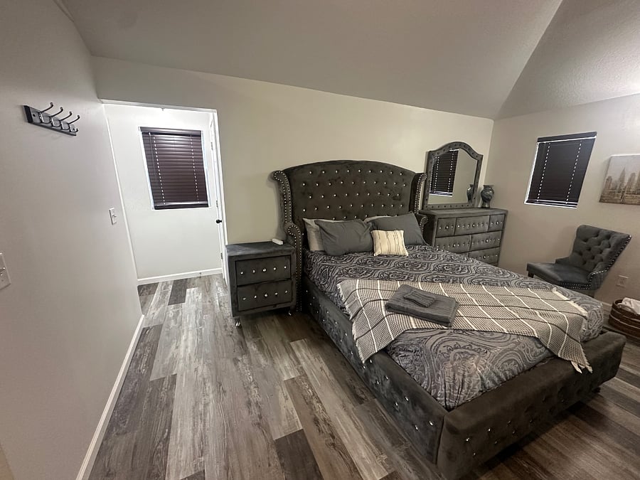 Furnished Finder property 896055_1 photo 8