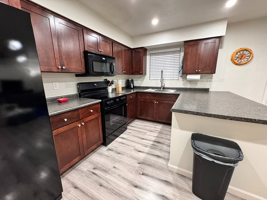 Furnished Finder property 896060_1 photo 11