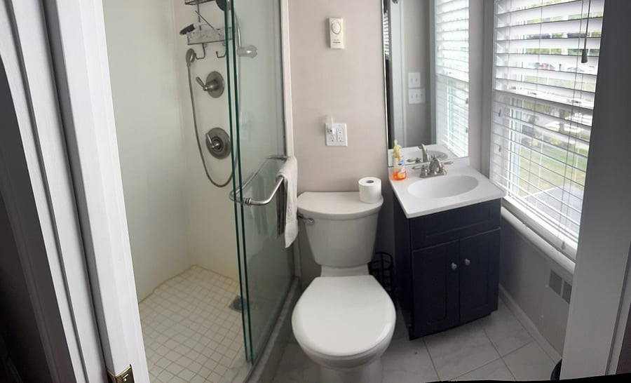 Master Bathhroom