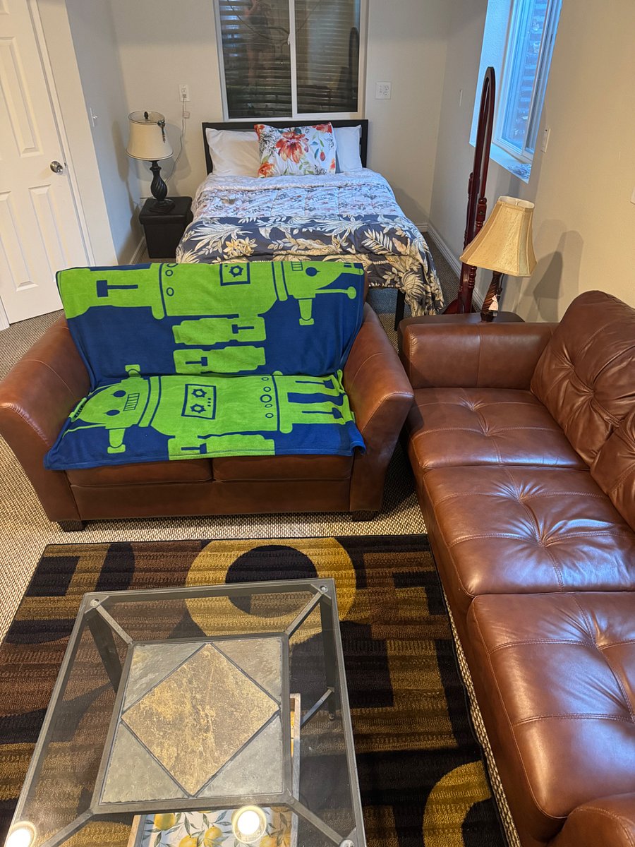 Furnished Finder property 896072_1 photo 9
