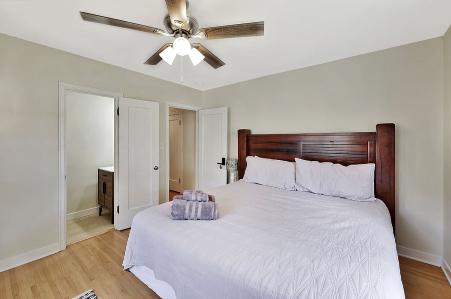 Furnished Finder property 896081_1 photo 10
