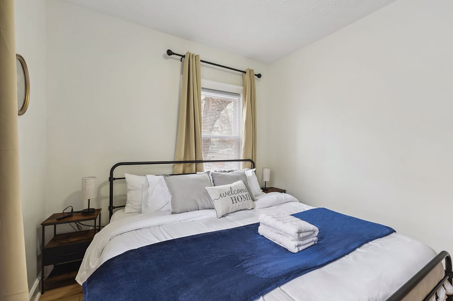 Furnished Finder property 896083_1 photo 16